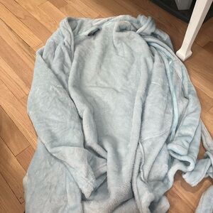 Essentials Plush Sky Blue Blanket